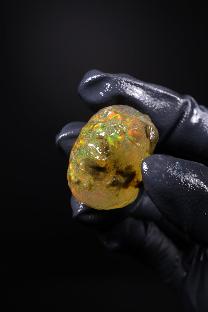 14.02g Rough Ethiopian Welo Specimen Opal