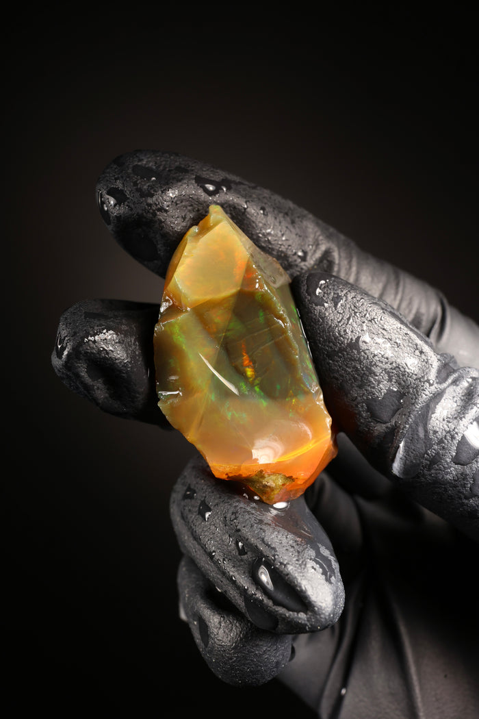 8.94g Rough Ethiopian Welo Specimen Opal