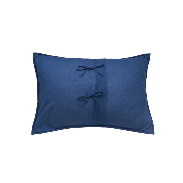 A bella winter standard sham.