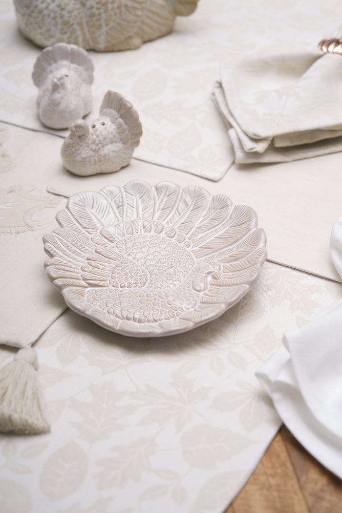 A White Turkey Plate.