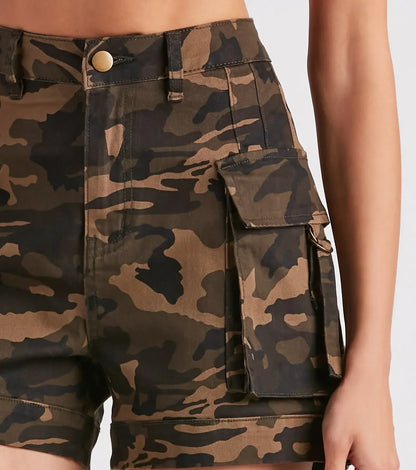 High Rank Camouflage Cargo Shorts