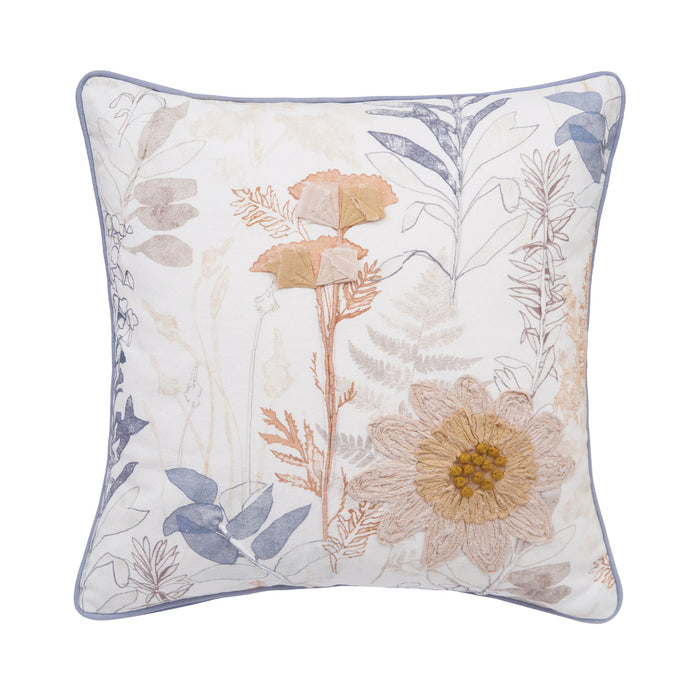 A 18in. x 18in. Lina Pillow.