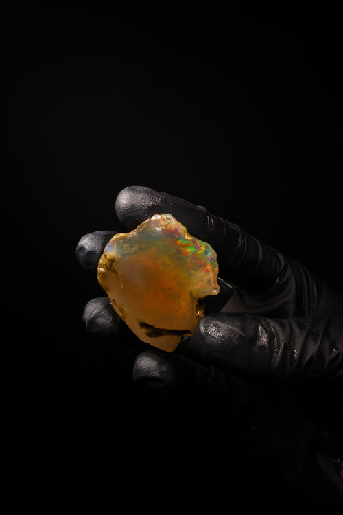 21.44g Rough Ethiopian Welo Specimen Opal