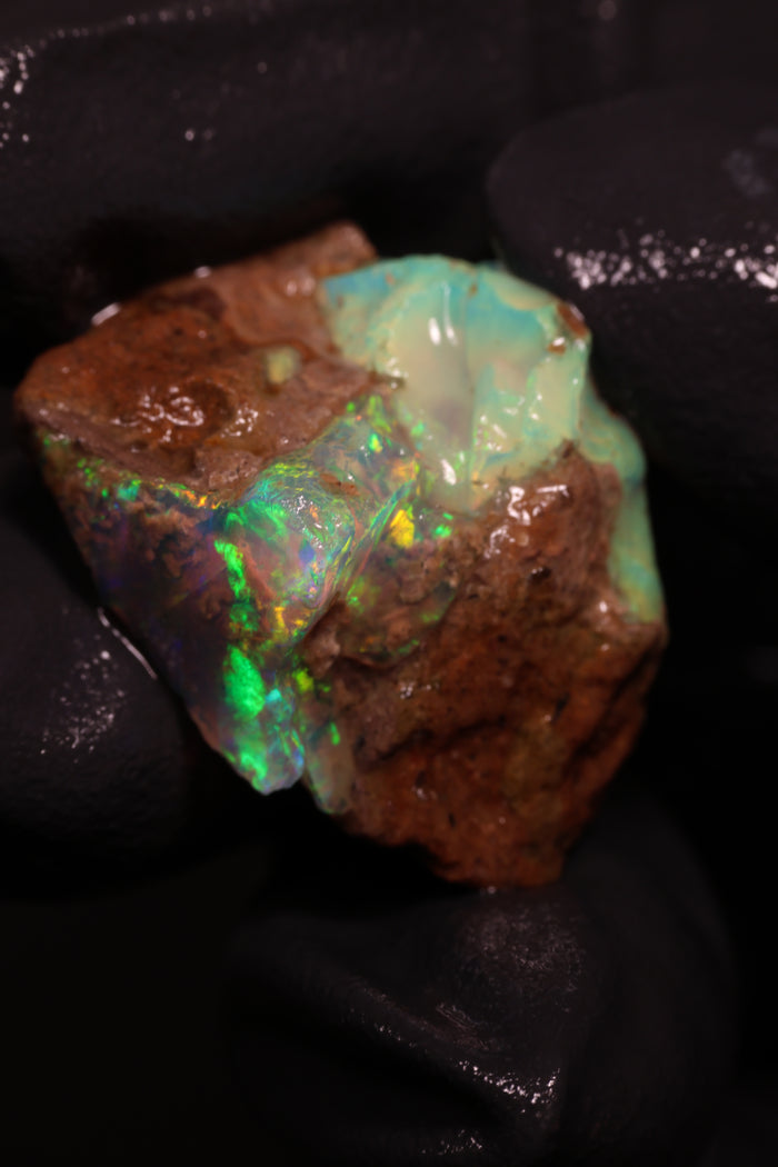 3.98g Rough Ethiopian Chalk Opal