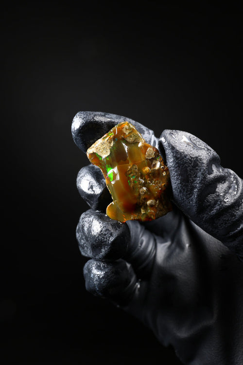 4.85g Rough Ethiopian Welo Specimen Opal