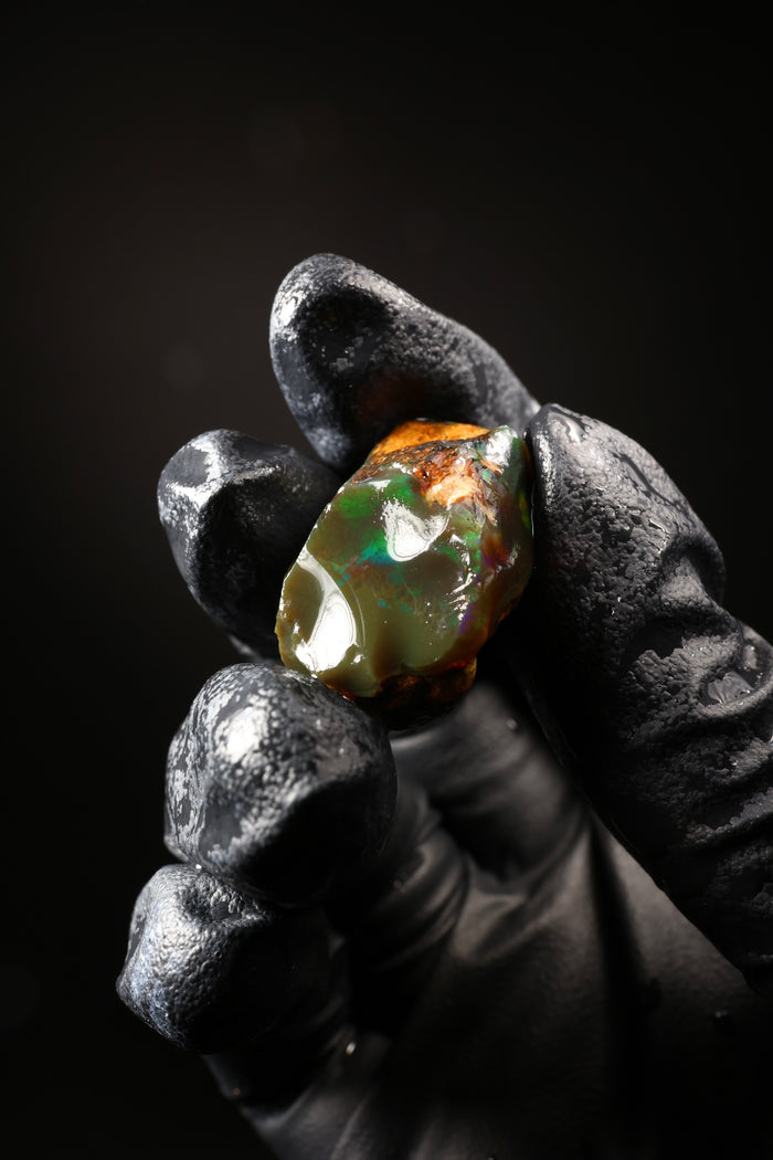 7.65g Rough Ethiopian Welo Specimen Opal