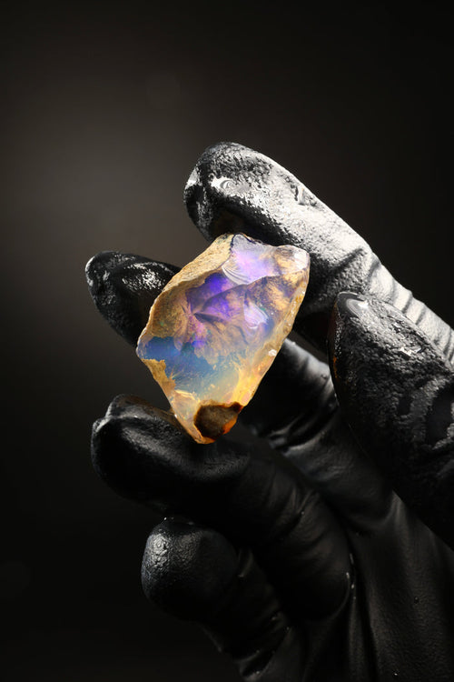 9.36g Rough Ethiopian Welo Specimen Opal