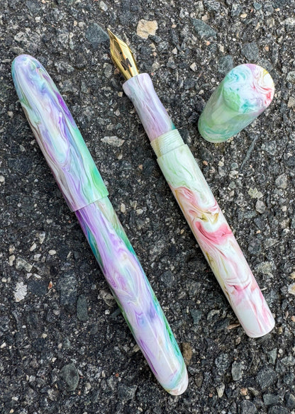 Maverick Pastel Prism Fountain Pen
