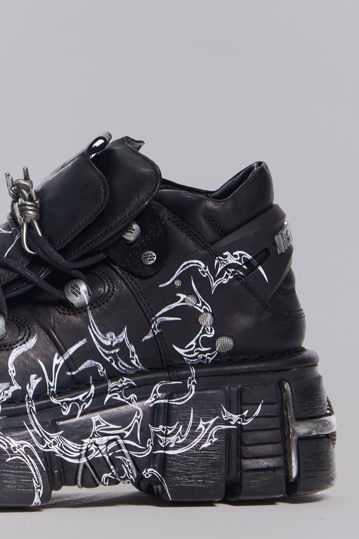 Glaive Tower Boots
