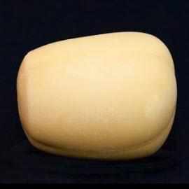 Azienda Querceta Aged Provolone