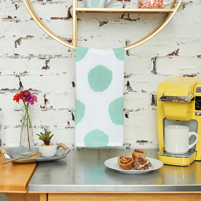 A dot printed towel.