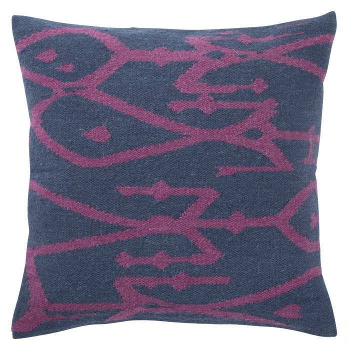 En Casa Wine - Throw Pillows - - Greathouse