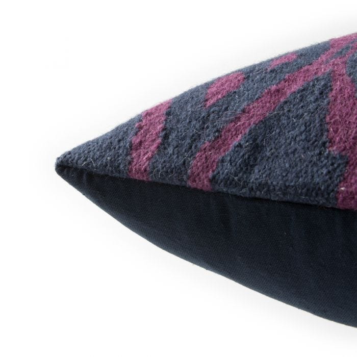 En Casa Wine - Throw Pillows - - Greathouse