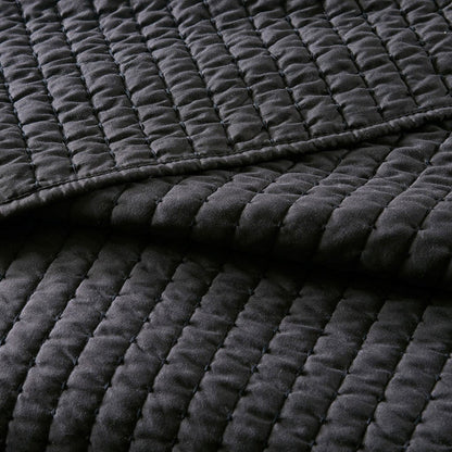 Keaton Black Coverlet Set