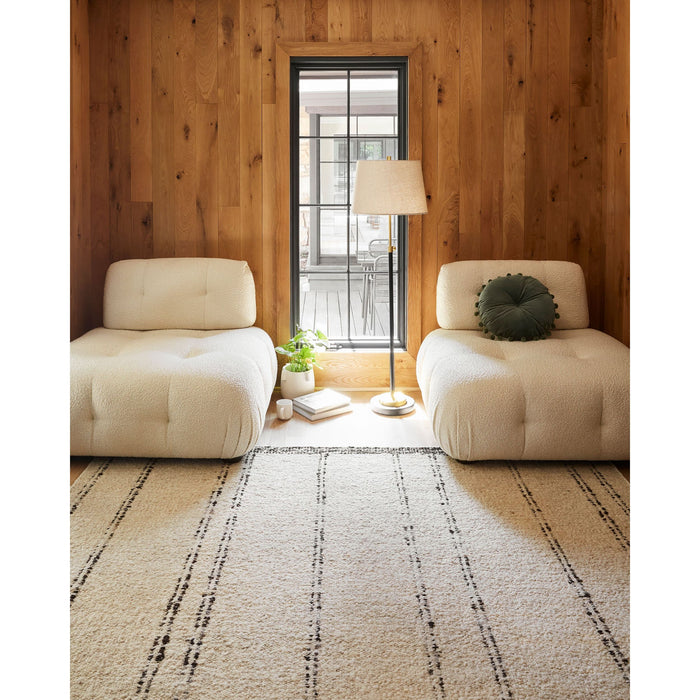 Shop artwork and discover furniture makeover services services in the Boston area. MegMade designs has been featured in HGTV television for their repurposed farmhouse home design style. Visit the MegMade store in the Lincoln Park - Chicago area.