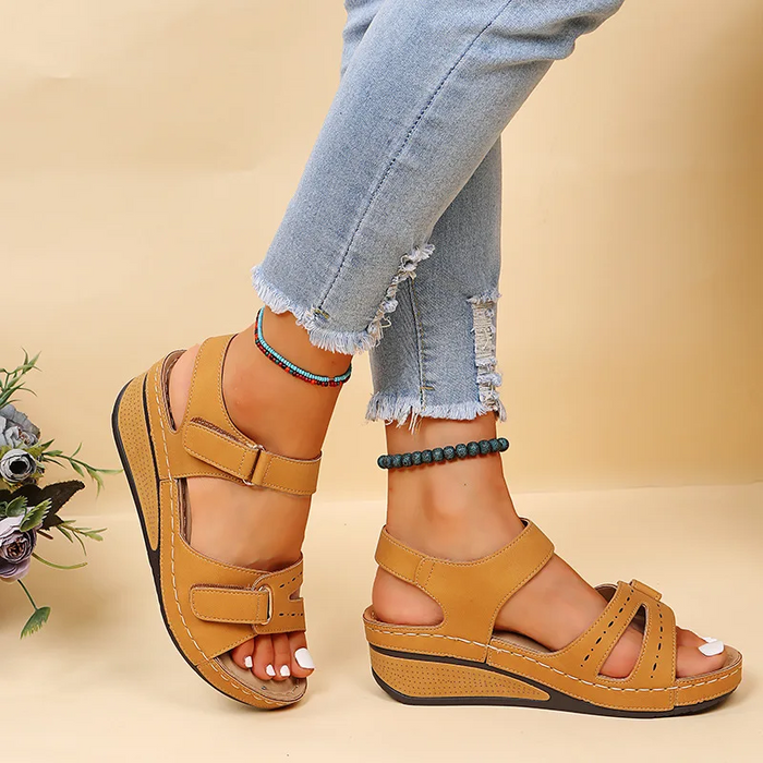 Tan / 5-5.5