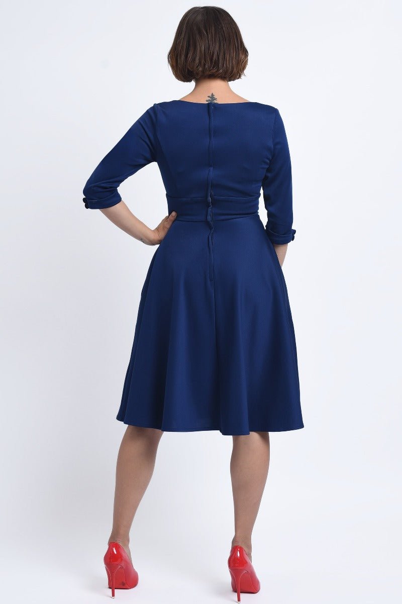 Debra Long Sleeves Stretchy Dress in Navy
